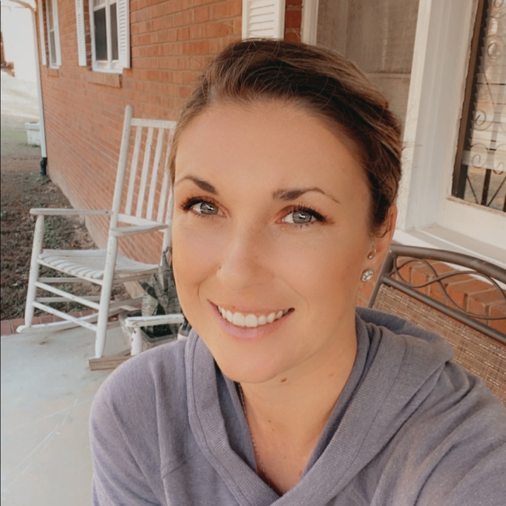 Meet your Posher, Kasey